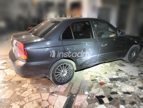 هيونداي فيرنا 2018 رمادي غامق أوتوماتيك مستعملة للبيع في العبور - 3