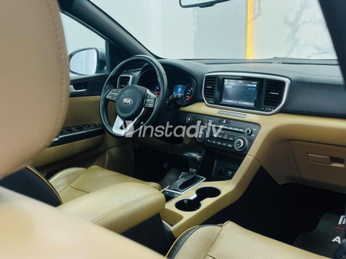 Kia Sportage 2020 White Automatic Used for Sale in Greater Cairo ( Cairo + Giza) - 3