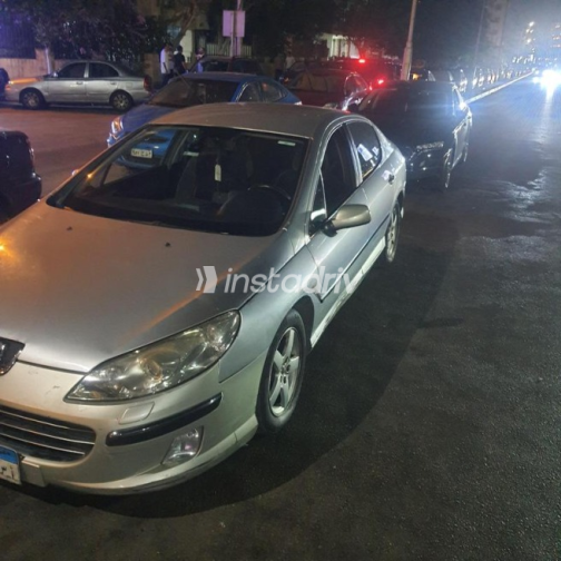 Peugeot 407 2008 Silver Manual Used for Sale in Cairo - 2