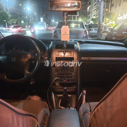 Peugeot 407 2008 Silver Manual Used for Sale in Cairo - 6
