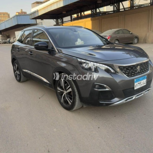 Peugeot 3008 2019 Gray Automatic Used for Sale in Heliopolis - 2