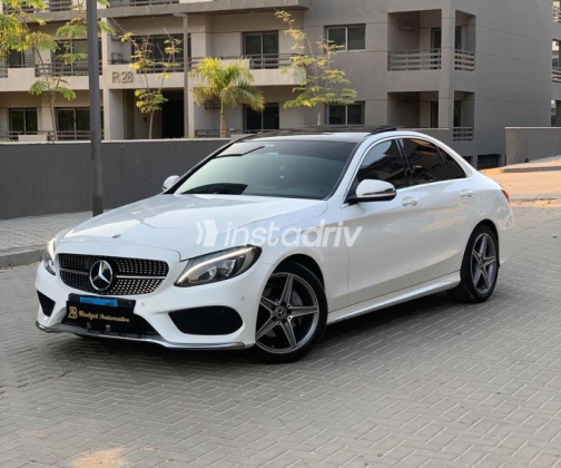Mercedes C 180 2018 White Automatic Used for Sale in Cairo - 2