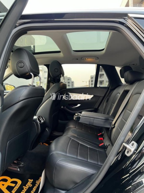 Mercedes C 180 2018 White Automatic Used for Sale in Cairo - 7