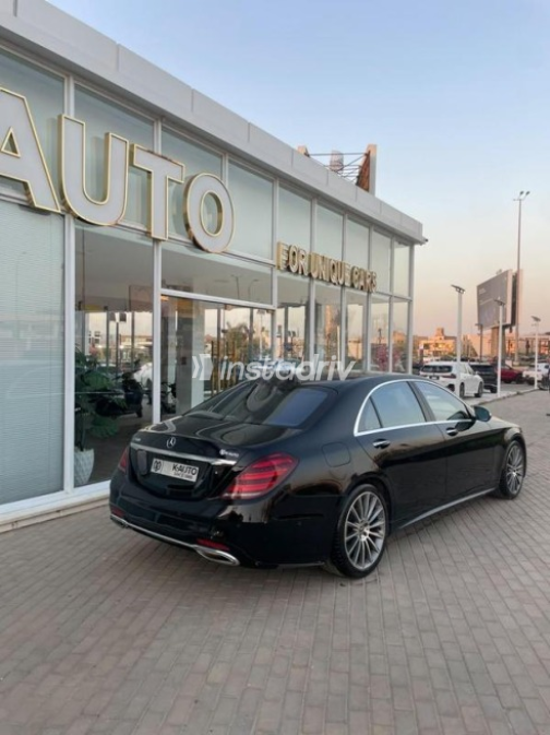 مرسيدس S 560 2019 أسود أوتوماتيك مستعملة للبيع في مدينة الشيخ زايد - 6