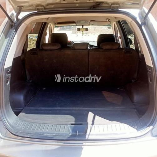 Kia Carens 2010 Dark Gray Automatic Used for Sale in Mansoura - 2