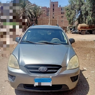 Kia Carens 2010 Dark Gray Automatic Used for Sale in Mansoura