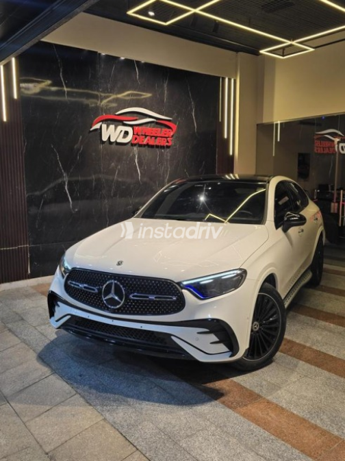 Mercedes GLC 200 2025 White Automatic Used for Sale in Sheikh Zayed City - 2