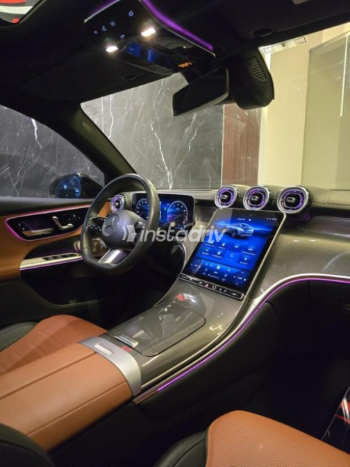 Mercedes GLC 200 2025 White Automatic Used for Sale in Sheikh Zayed City - 5