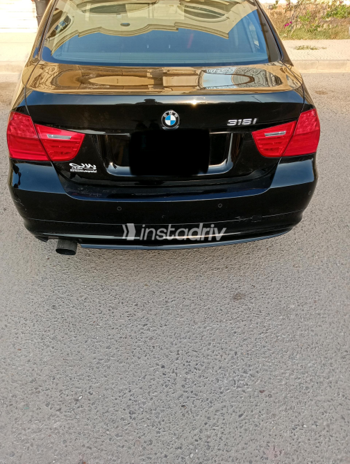 BMW 316 2011 Black Automatic Used for Sale in Greater Cairo ( Cairo + Giza) - 2
