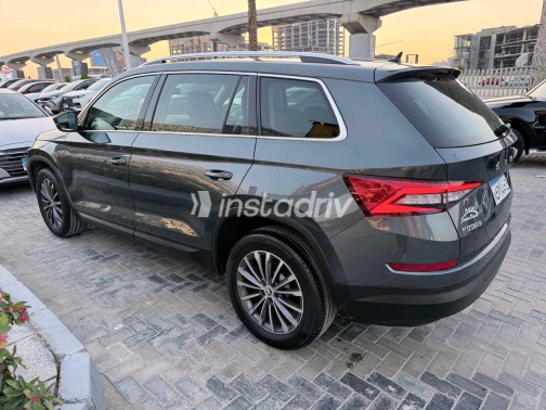 Skoda Kodiaq 2021 Gray Automatic Used for Sale in Greater Cairo ( Cairo + Giza) - 9