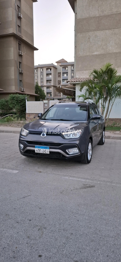 Ssang Yong Tivoli 2017 Gray Automatic Used for Sale in Greater Cairo ( Cairo + Giza) - 3