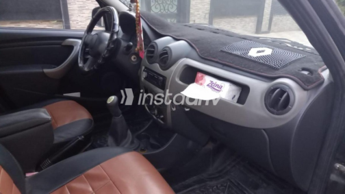 Renault Logan 2010 Black Manual Used for Sale in Alexandria - 7