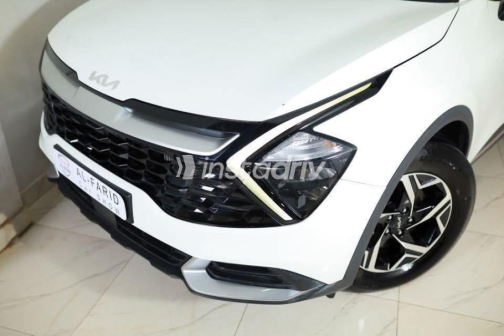 Kia Sportage 2022 White Automatic Used for Sale in Greater Cairo ( Cairo + Giza) - 3