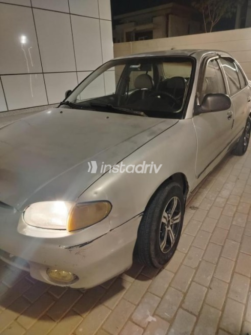 Hyundai Accent 2005 Silver Manual Used for Sale in Al Shorouk - 2