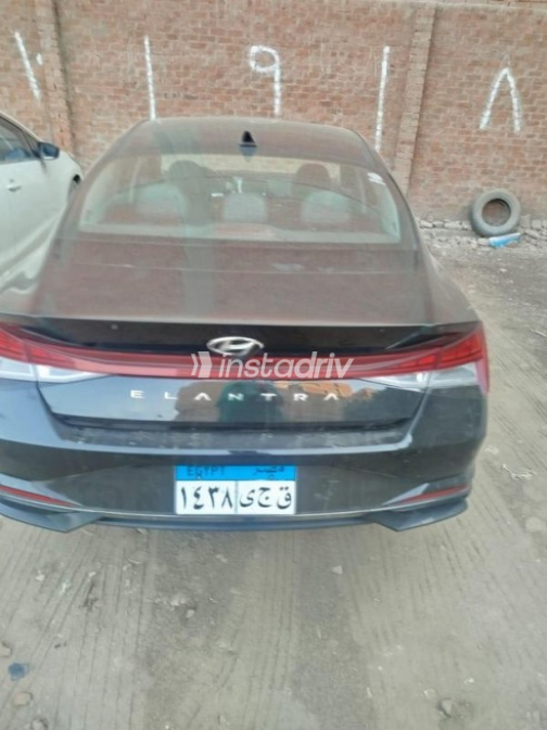 هيونداي إلنترا سى ان 7 2022 أسود أوتوماتيك مستعملة للبيع في القاهرة - 7