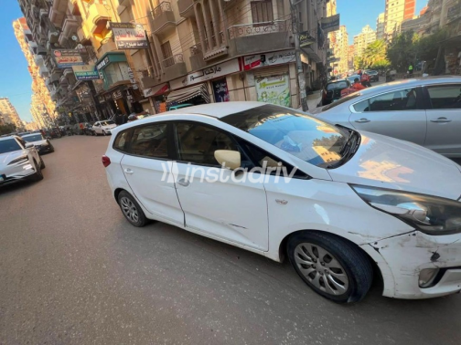 Kia Carens 2014 White Automatic Used for Sale in Mansoura - 6
