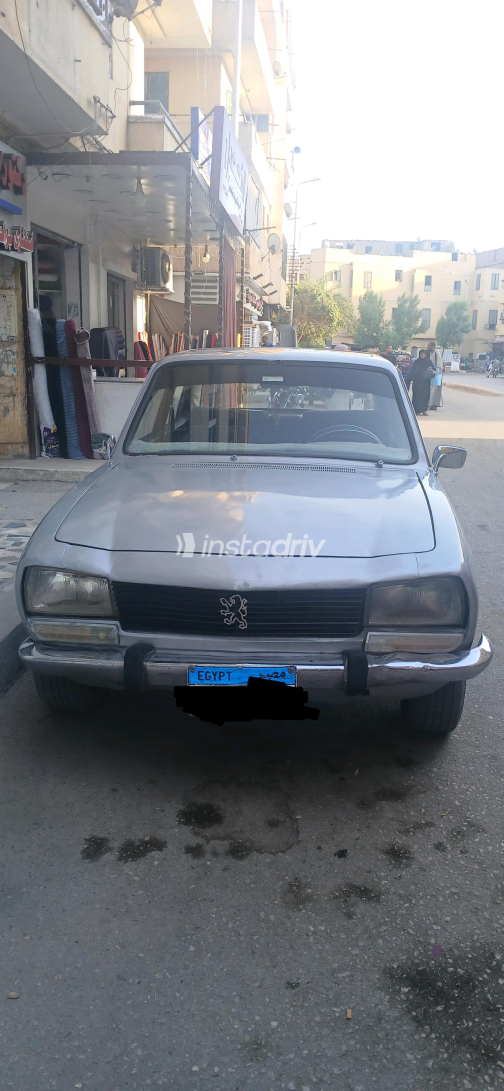 Peugeot 504 1975 Gray Manual Used for Sale in Greater Cairo ( Cairo + Giza) - 2