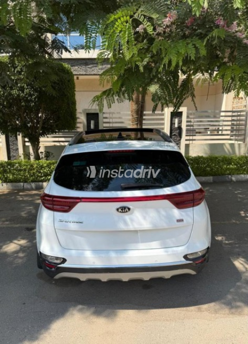 Kia Sportage 2020 White Automatic Used for Sale in Nasr city - 4