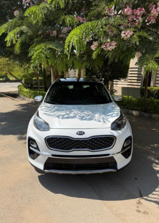 Kia Sportage 2020 White Automatic Used for Sale in Nasr city