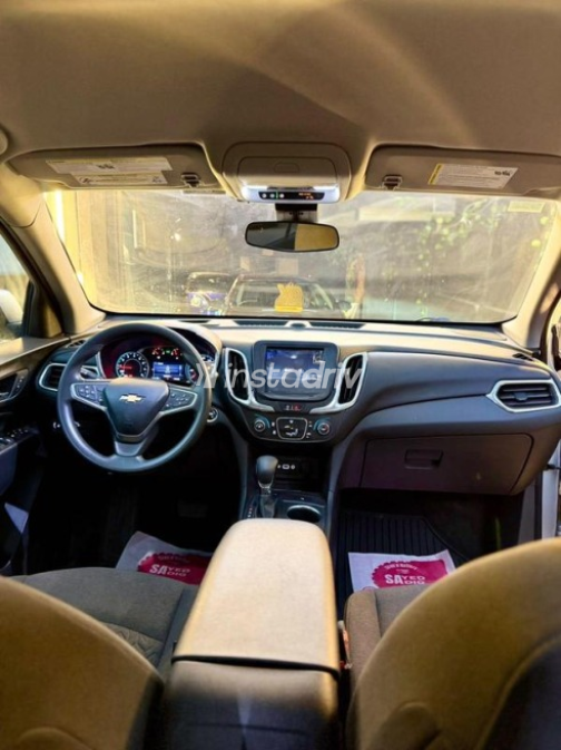 Chevrolet Equinox 2021 Silver Automatic Used for Sale in Heliopolis - 6