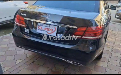 Mercedes E 200 2015 Black Automatic Used for Sale in El Mahalla - 6