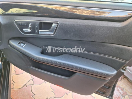 Mercedes E 200 2015 Black Automatic Used for Sale in El Mahalla - 7