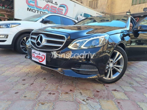 Mercedes E 200 2015 Black Automatic Used for Sale in El Mahalla - 9