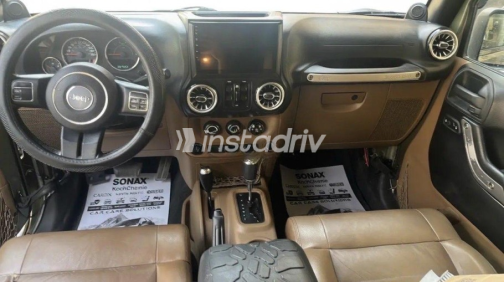 Jeep Wrangler Unlimited 2011 Green Automatic Used for Sale in Cairo - 2