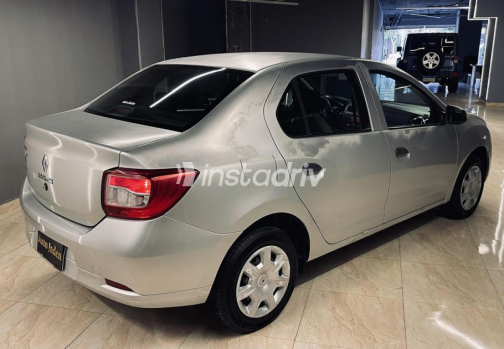 Renault Logan 2016 Silver Automatic Used for Sale in Cairo - 4