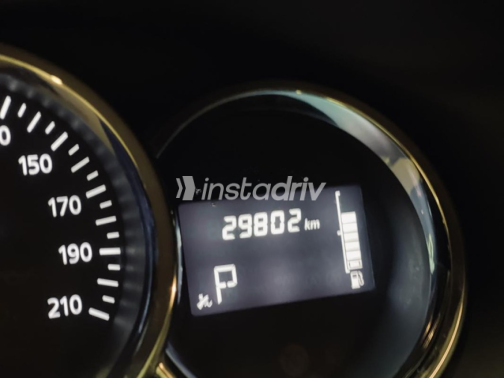 Renault Logan 2016 Silver Automatic Used for Sale in Cairo - 9
