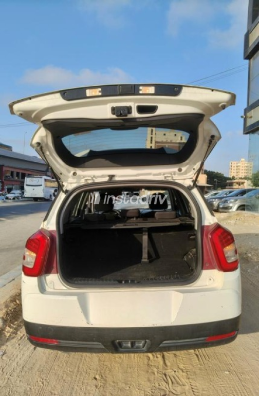 Ssang Yong Tivoli XLV 2019 White Automatic Used for Sale in Agamy - 6