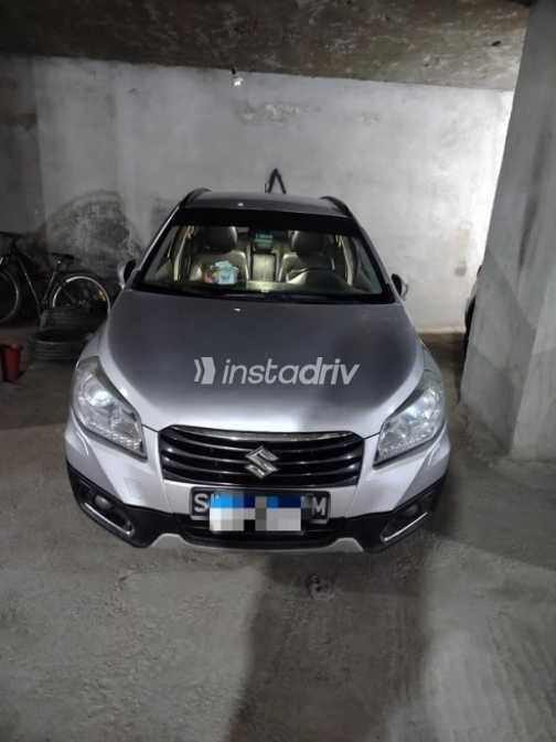 سوزوكى Sx 4 2015 فضي أوتوماتيك مستعملة للبيع في حدائق الاهرام - 1