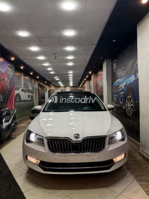 Skoda Superb 2019 White Automatic Used for Sale in El Mahalla - 2