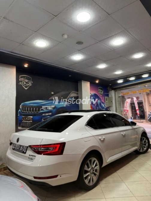 Skoda Superb 2019 White Automatic Used for Sale in El Mahalla - 5