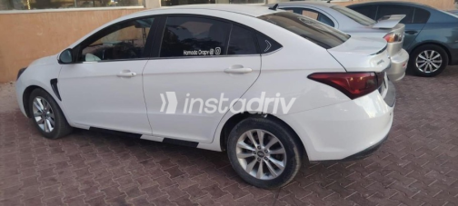 Chery Arrizo 5 2025 White Automatic Used for Sale in Qena - 6