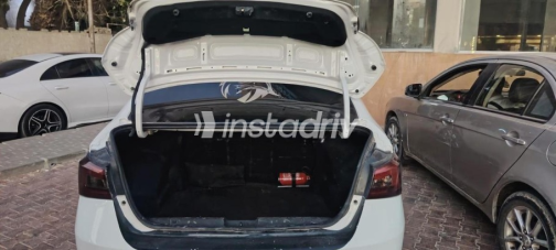 Chery Arrizo 5 2025 White Automatic Used for Sale in Qena - 9
