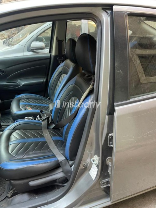Nissan Sunny 2018 Dark Gray Automatic Used for Sale in Cairo - 10