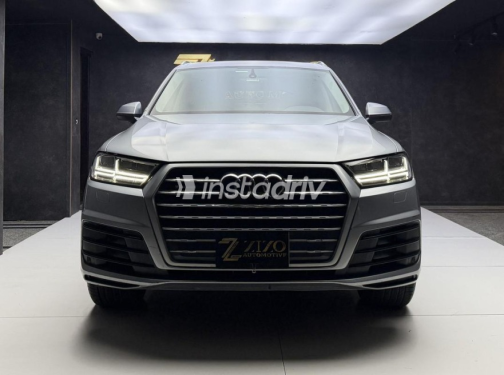 اودي Q7 2019 فضي أوتوماتيك مستعملة للبيع في القاهرة - 1