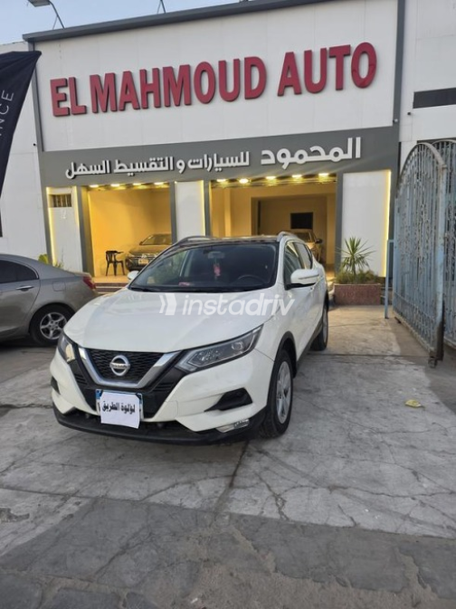 Nissan Qashqai 2020 White Automatic Used for Sale in Alexandria - 1