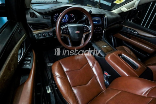 Cadillac Escalade 2017 Black Automatic Used for Sale in Madinaty - 8