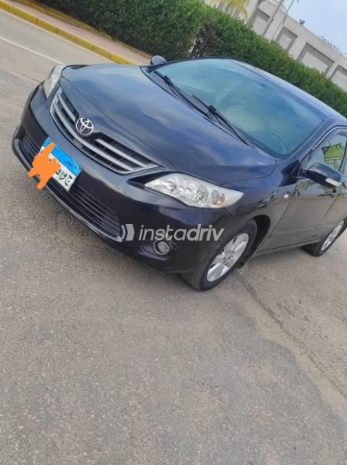 Toyota Corolla 2012 Black Automatic Used for Sale in Kafr el-Sheikh - 5