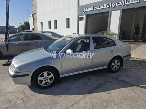 سكودا اوكتافيا 2006 فضي أوتوماتيك مستعملة للبيع في الإسكندرية - 2