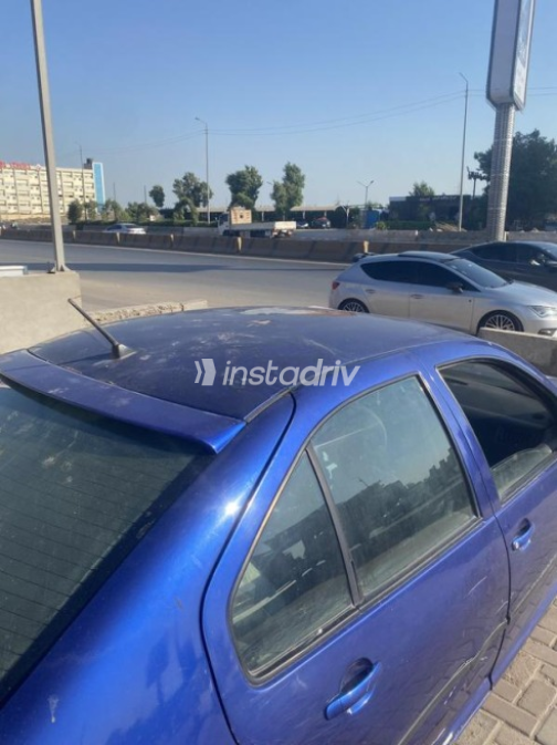Volkswagen Bora 2000 Blue Automatic Used for Sale in Mansoura - 4