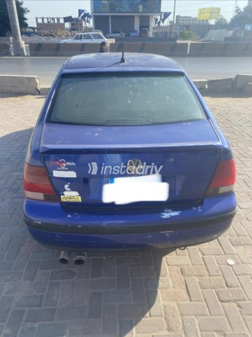 Volkswagen Bora 2000 Blue Automatic Used for Sale in Mansoura - 6