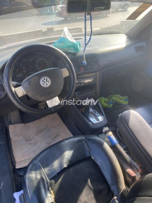 Volkswagen Bora 2000 Blue Automatic Used for Sale in Mansoura - 8