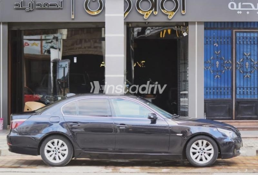 بي ام دبليو 523 2010 أزرق غامق أوتوماتيك مستعملة للبيع في دمياط - 4