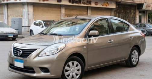 Nissan Sunny 2013 Bronze Automatic Used for Sale in El Haram - 4