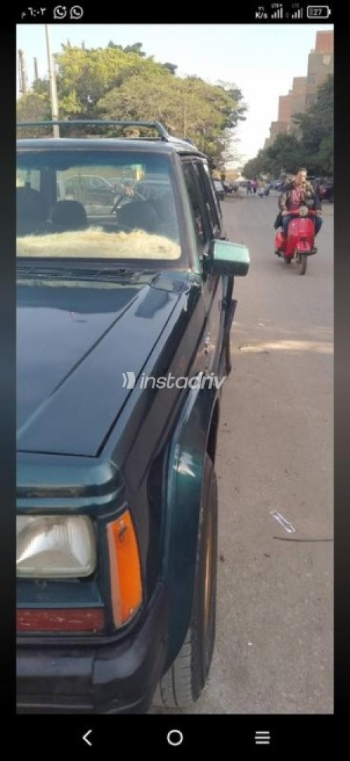 Jeep Cherokee 1996 Green Manual Used for Sale in Cairo - 1