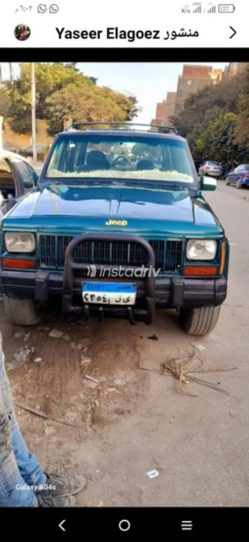 Jeep Cherokee 1996 Green Manual Used for Sale in Cairo - 3