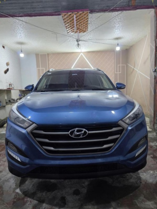 Hyundai Tucson 2017 Blue Automatic Used for Sale in Beni Suef